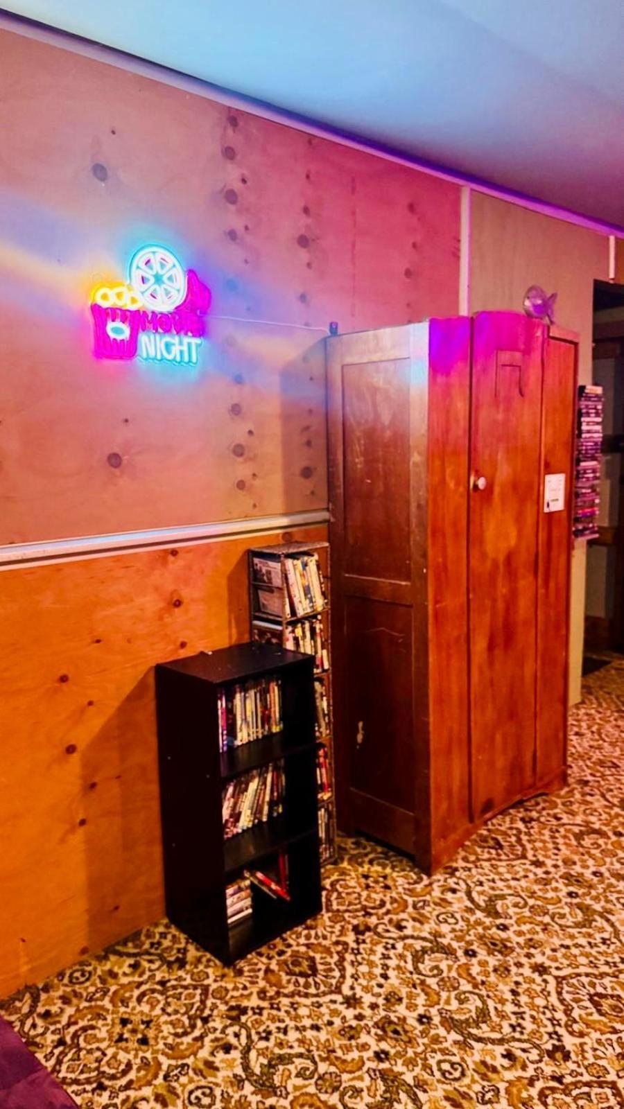 بيت شباب ذا كروسينج باكباكيرز Erua المظهر الخارجي الصورة